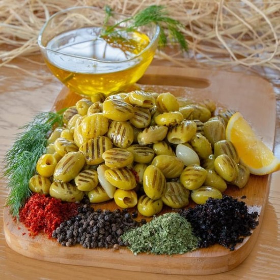 IZGARA ZEYTİN (1 KG)